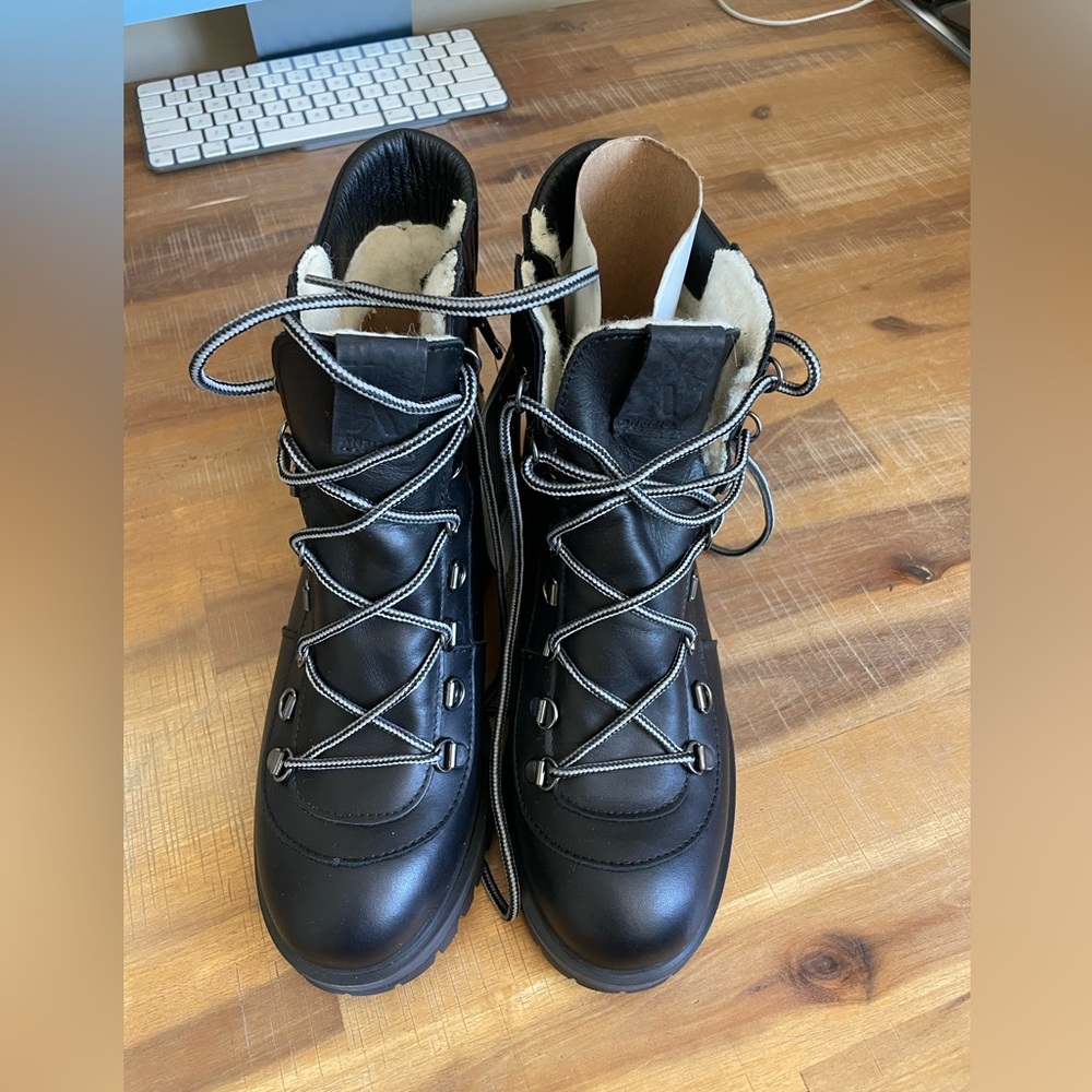 ANFIBIO - North Boots Brand NEW (Original $293)